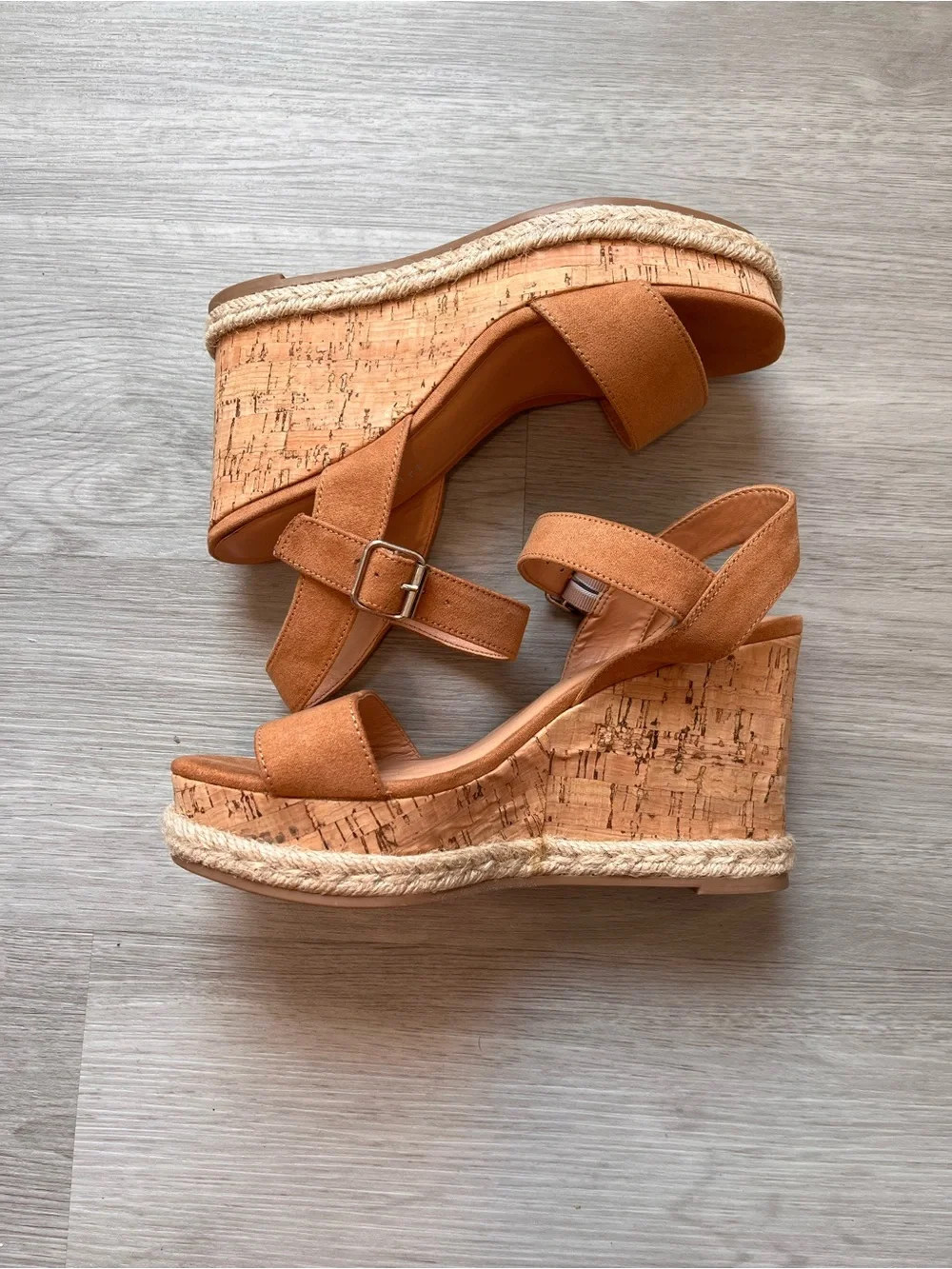 Madden Girl Cognac Espadrille Wedge Sandals Size 7.5